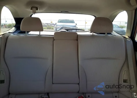 2015 Subaru Outback 2.5I Premium из США, поврежденный, VIN 4S4BSACC3F3309964